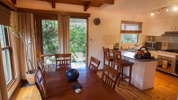 Mystic View Cottage Wandiligong - Yerinde Yemek