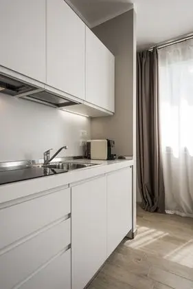 MYSWEETPLACE - Largo Europa Apartments - Mutfak