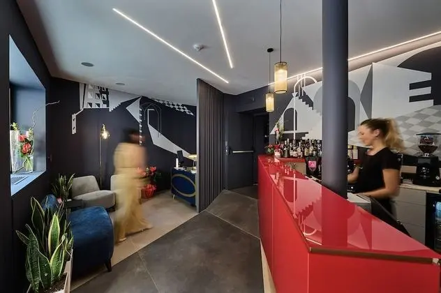 MyTALE Creative Academy Hotel - Lobi