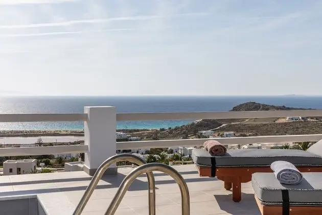 Mythology Naxos Villas & Suites