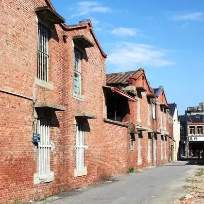N-square Hostel
