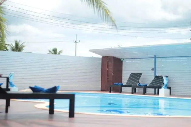 Na Nicha Bankrut Resort - Havuz