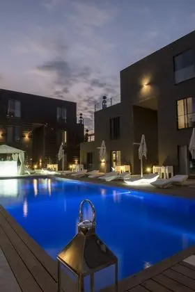 Nacala Plaza Business Design Hotel - Havuz
