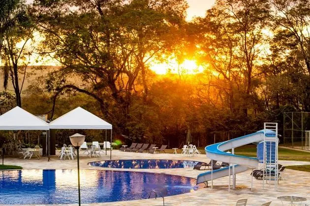 Nacional Inn Previdência Araxa - Havuz