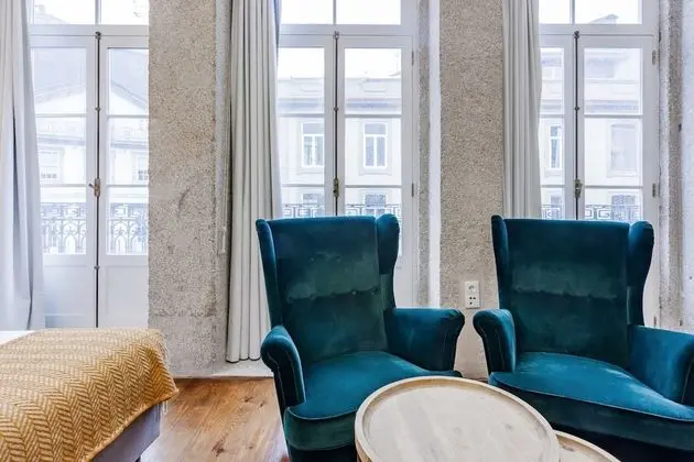 Nada04 · Studio Apartment With Balcony Next to Ribeira