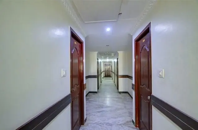 Hotel Nadaradjane Residency - İç Mekan
