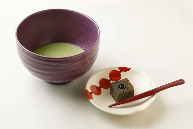 Nagomiyado Towa - Lobi