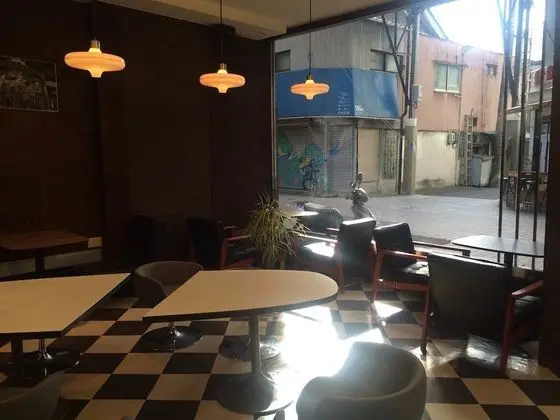 Nagonoya Cafe Guest House - Lobi
