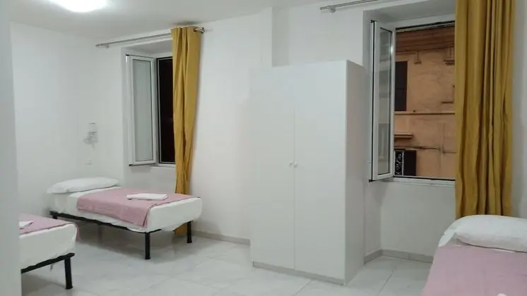 Nahar Guest House - Oda