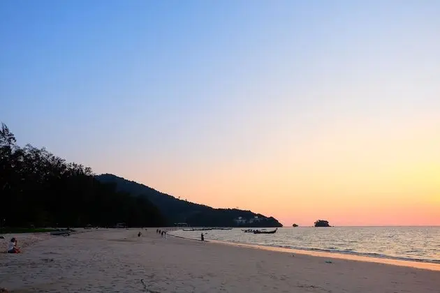 Nai Yang Beach Resort & Spa - Plaj