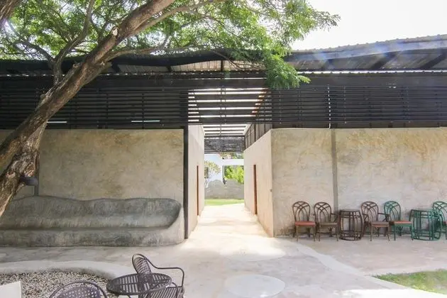 Naidee Sculptured Huts - Oda Düzeni
