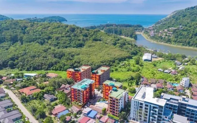 Naiharn Pearl Condo Hotel by Villacarte - Öne Çıkan Resim