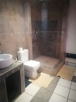 Naisar Sparkling White Apartment - Banyo Tipleri