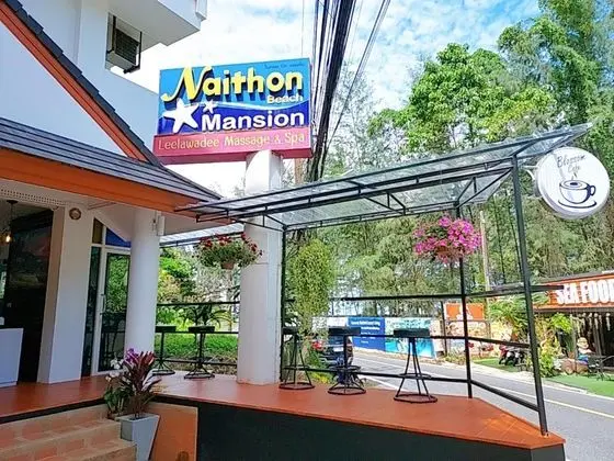 Naithon Beach Mansion - Genel
