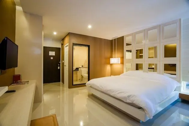 NAKA RESIDENCE