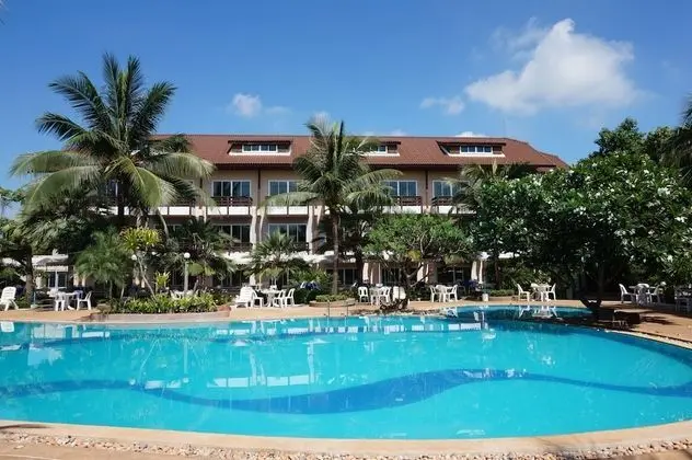 Nakhaburi Hotel & Resort