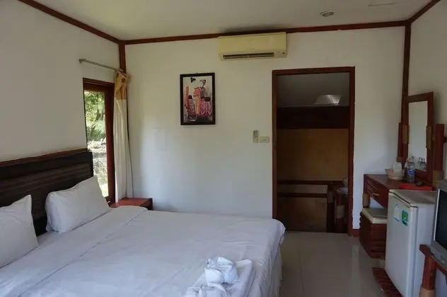 Nakhaburi Hotel & Resort - Oda