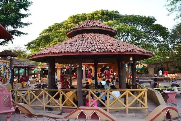 Nakhrali Dhani Village Resort - Yerinde Yemek