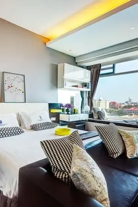 Naki Suites at Silvertown - Öne Çıkan Resim