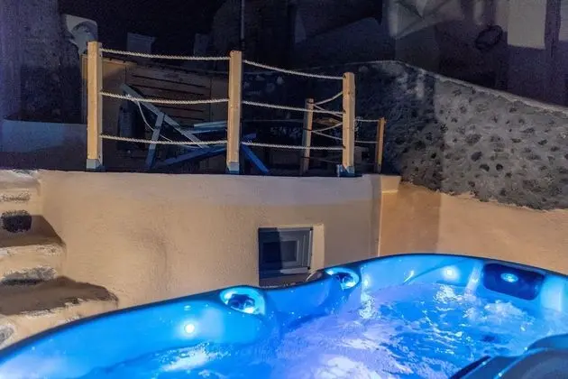 Nalas Suites - Havuz