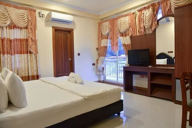 Nalaveshi Inn, Huraa - Öne Çıkan Resim