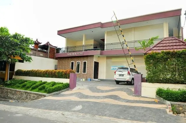 Nalaya Home