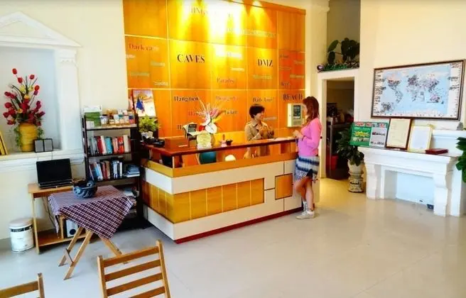 Nam Long Plus Hotel - Lobi