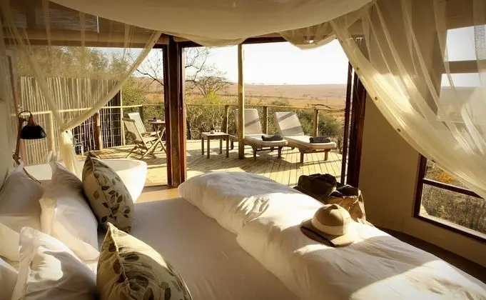Nambiti Plains Private Game Lodge - Oda