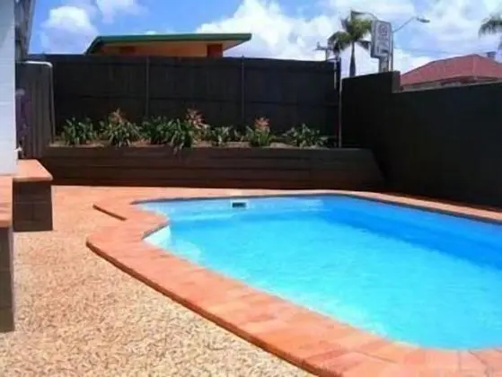 Nambour Lodge Motel - Havuz