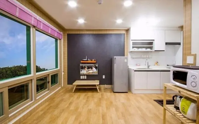 Namhae Bamsum Story Pension - Oda