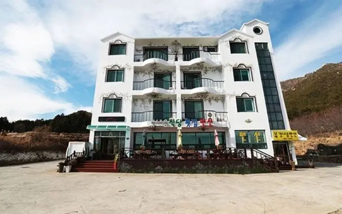 Namhae Gaennaeeum Pension