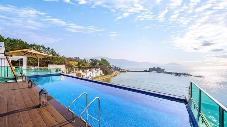 Namhae Lounge 32 Resort A