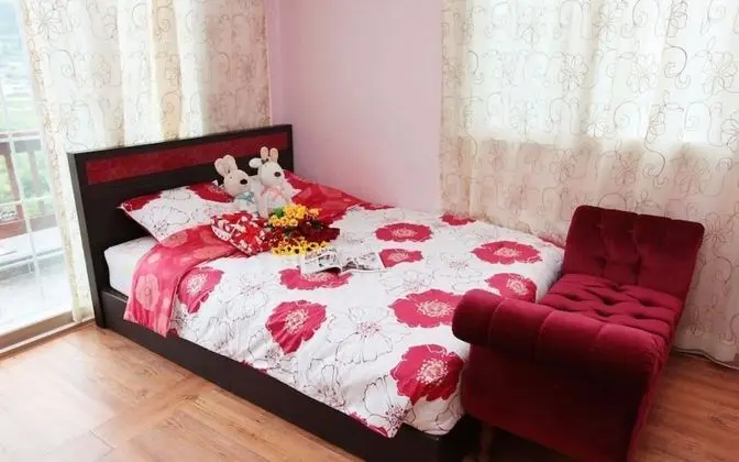 Namhae Memory Plus Bed and Breakfast - Oda