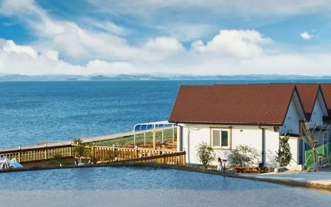 Namhae Noel Bada Pension