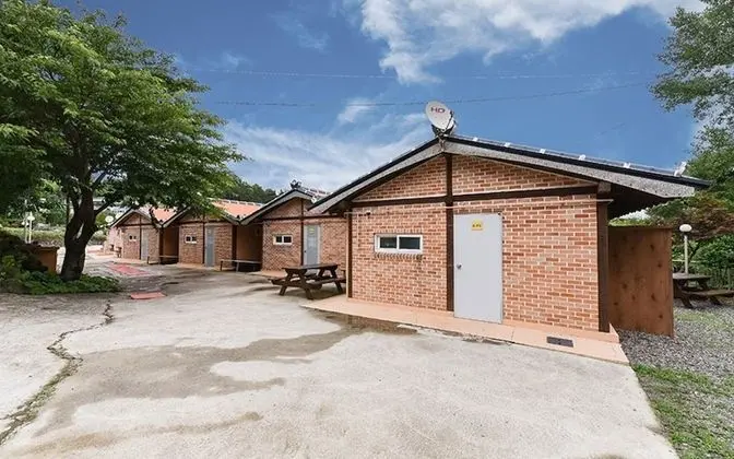 Namhae Yanghwahwangto Pension