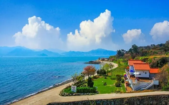 Namhae Zen House Pension