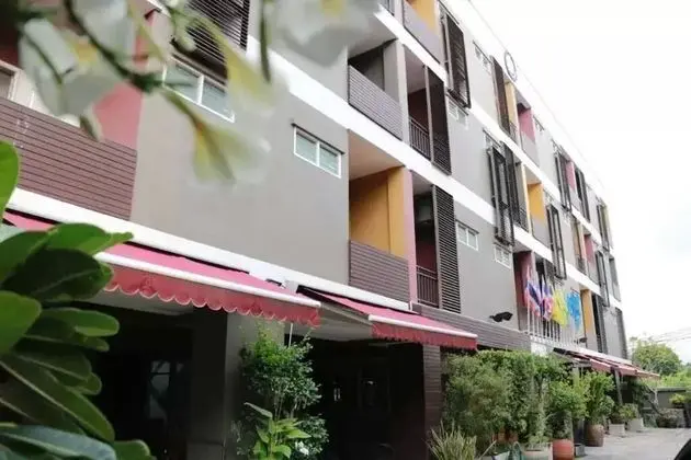 Namnon Place