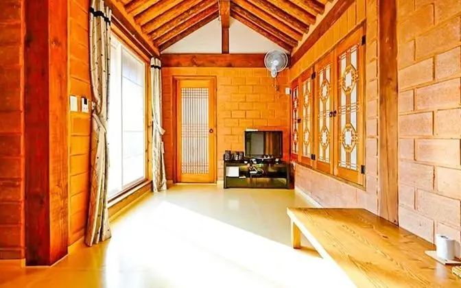 Namyangju Hanwoolchae Pension - Oda