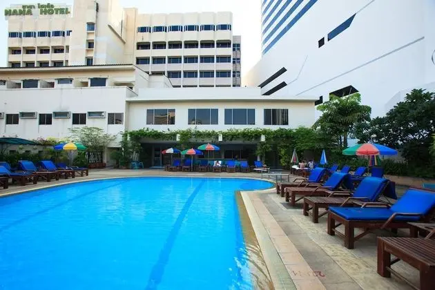 Nana Hotel