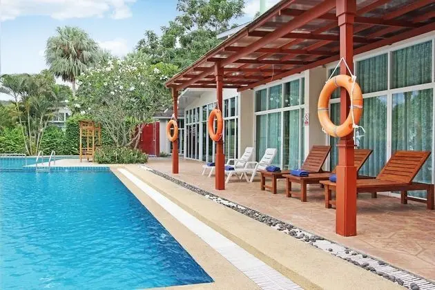 Nana Resort Kaengkrachan - Havuz