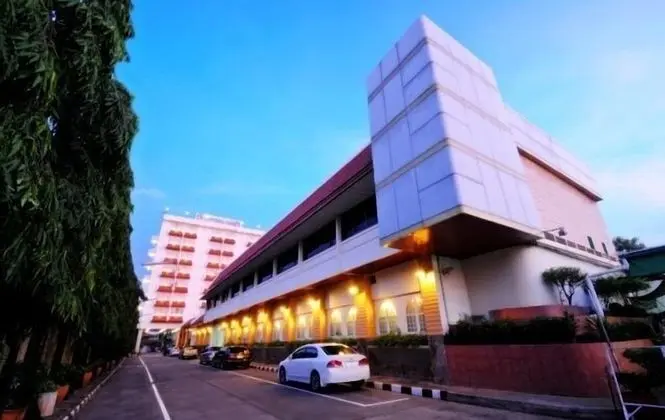 Nanchao Hotel