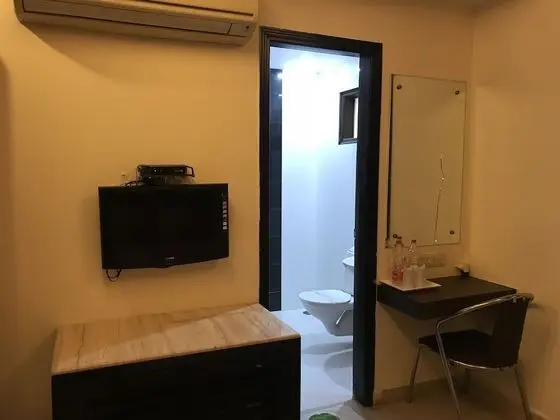 Hotel Nand Kartar Orchid Suites - Oda Düzeni