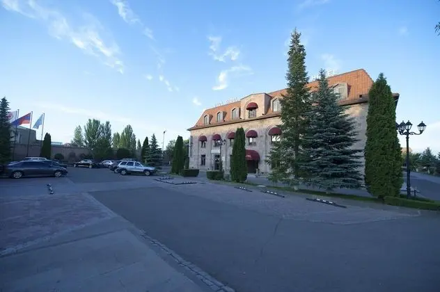 Nane Hotel