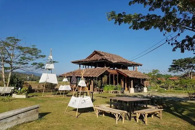 Nanee Maerim Lake View