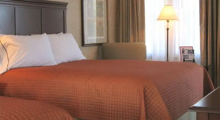 Nantucket Inn