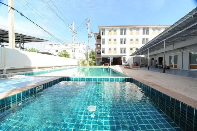 Nanya Hotel Chiang Mai - Havuz