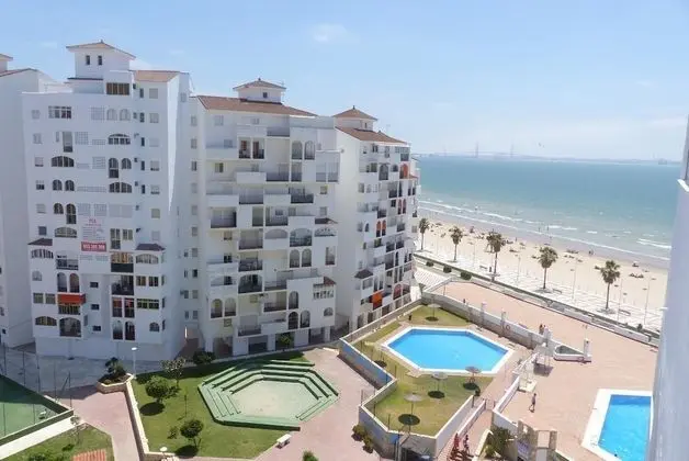 Nao Santa María - Havuz