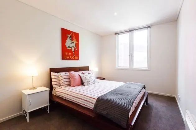 NAOMI, 2BDR South Melbourne Apartment - Oda