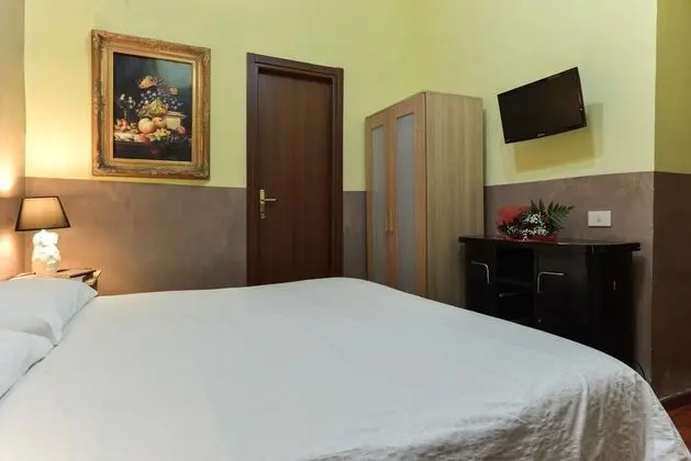Napoleon Guesthouse - Oda