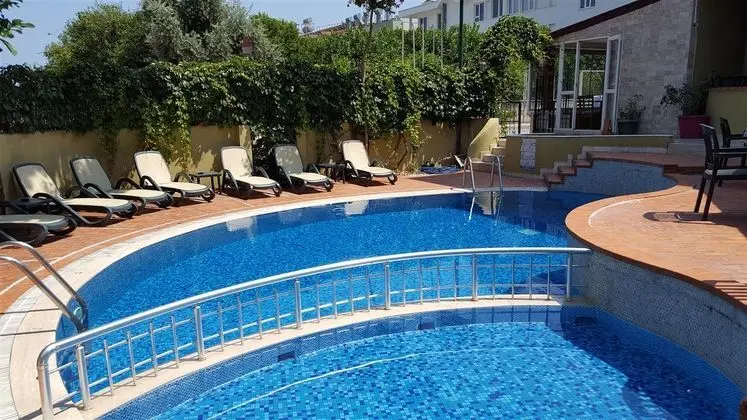 Nar Bade Otel